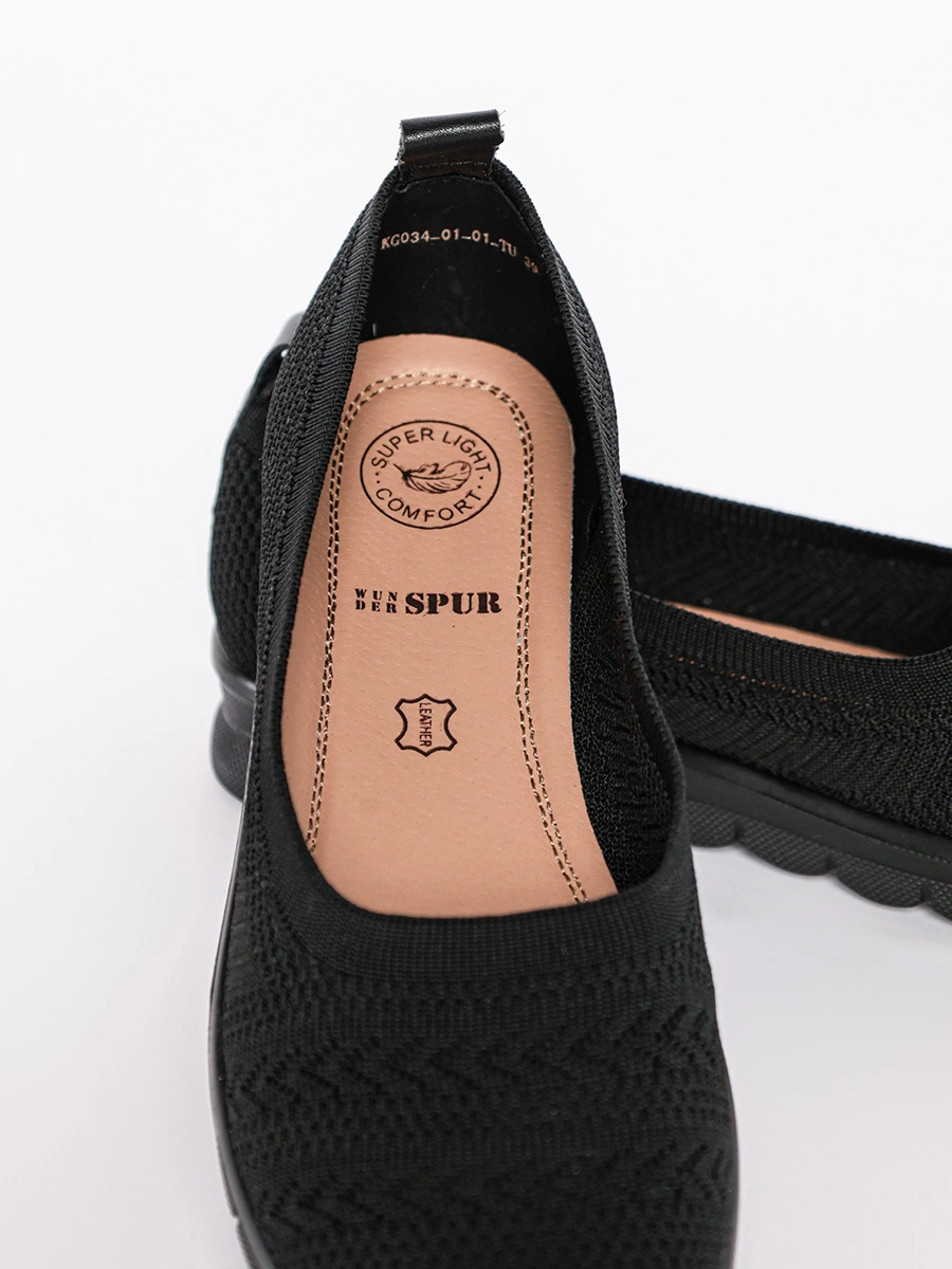 Туфли текстильные черного цвета 